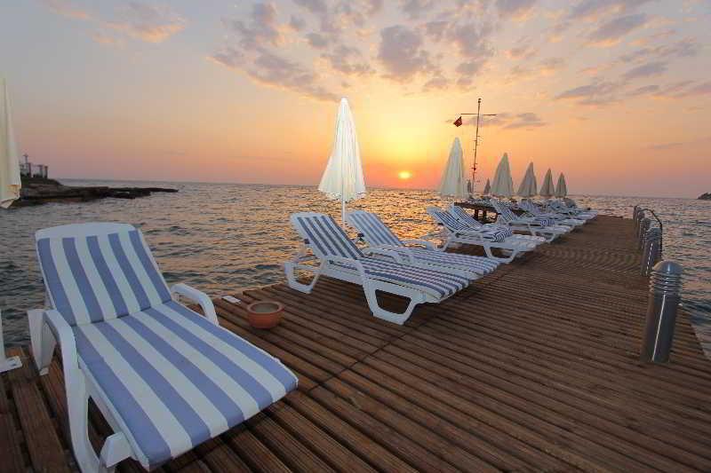 Club Tarhan Serenity Didim Exterior foto